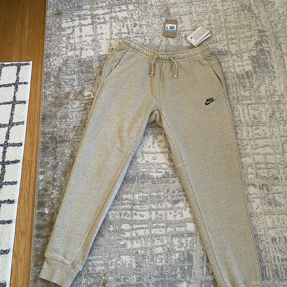 Nike Slim Speckled Joggers Sweatpants Large NEW NWT Limestone Mens DQ4665-250